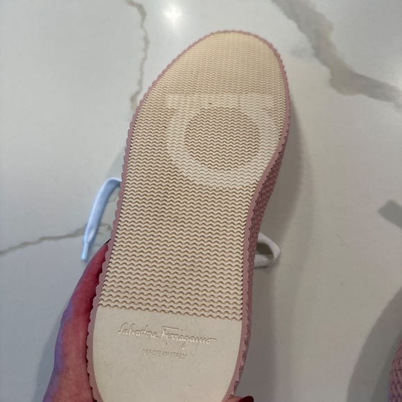 Ferragamo Designer Tennis Shoes - Picture 4 of 7